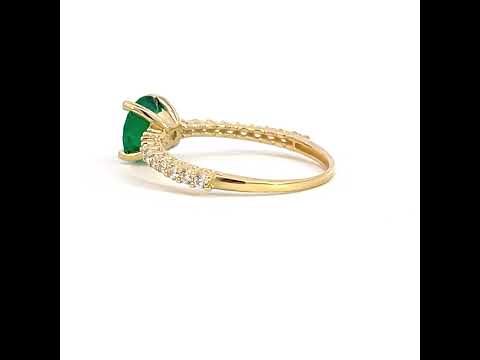 10K Yellow Gold Womens Green White Cubic-Zirconia Fashion Ring